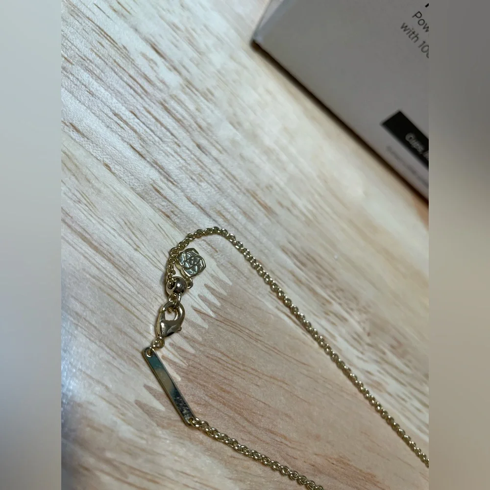 Kendra Scott Framed Kendall Gold Red Pendant Necklace - Picture 4 of 9